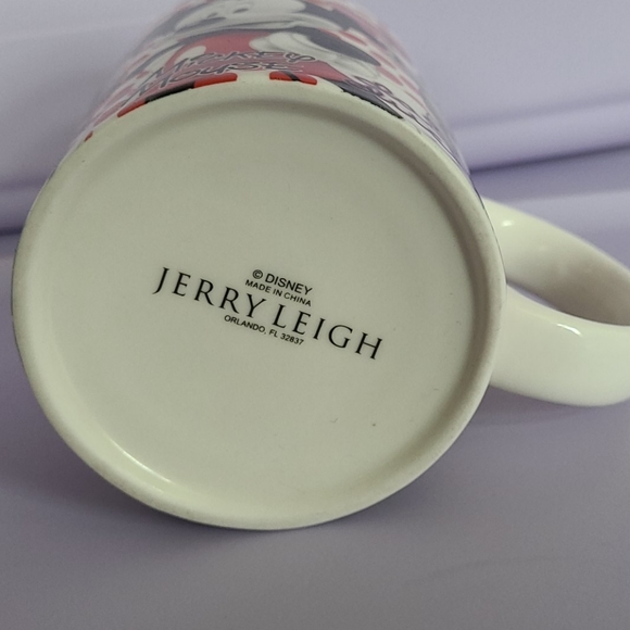 Disney Characters Jerry Leigh Small Mug - Picture 9 of 10